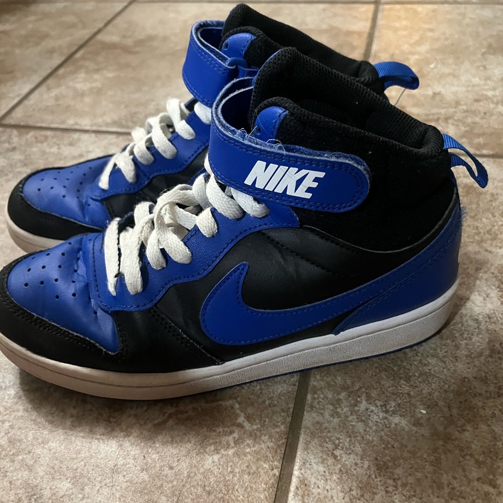 Nike Kids Sneakers - Black and Blue
